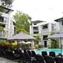 Pullman Palm Cove Sea Temple Resort & Spa