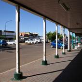 Longreach - Swan St