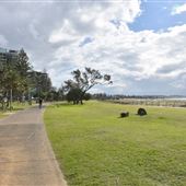 Kirra Beach - Streets & Beach