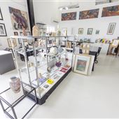 Jules Art Gallery