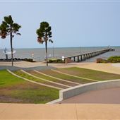 Cardwell - Coastline & Jetty