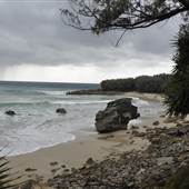 Mulgumpin (Moreton Island) - Cape Moreton Beach
