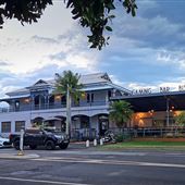 The Commercial Hotel