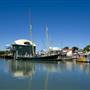 Pelicans View Cafe & Marina EXTERIOR