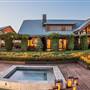 Spicers Peak Lodge - Luxury Retreat