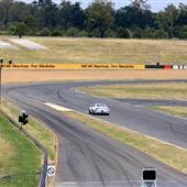 Willowbank Raceway - Car Racing Track