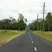 Long Straight Country Road - Purga