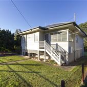 Best Western Ipswich - houses