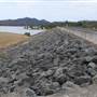 Lake Wivenhoe - Roads & Dam Wall