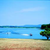 Lake Tinaroo