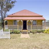 Cooneana Heritage Centre (buildings)