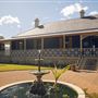 Newstead House
