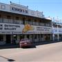 Longreach - Swan St