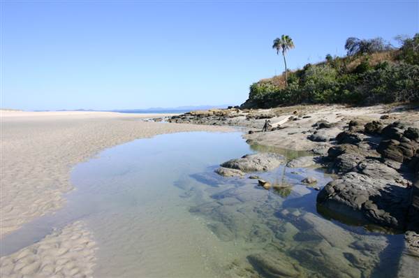 North Keppel Island -  Ko-no-mie - Considine Beach (18/09/2006)