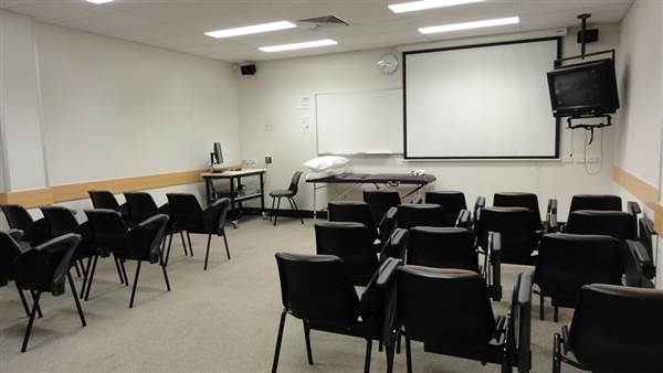 Hospital Wards & Nurses Stations - School of Pharmacy and Medical Sciences, Griffith University (2/09/2013)