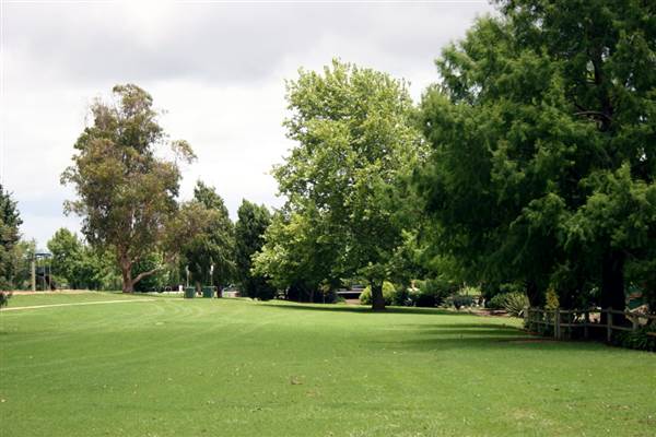 Lake Annand (16/01/2006)