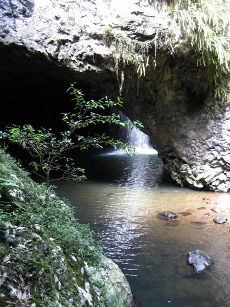 Natural Bridge (Arch & Waterfall) (27/07/2009)