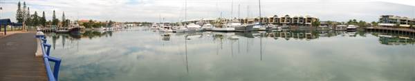 Raby Bay Marina (9/10/2007)