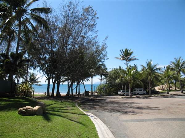 Rose Bay (Bowen) (8/11/2006)