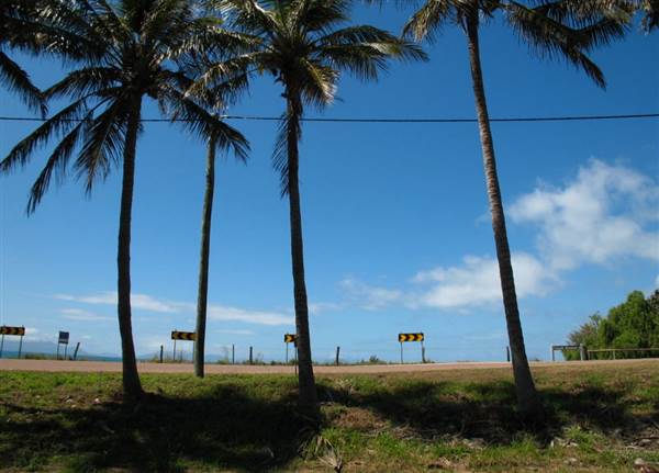 Rose Bay (Bowen) (8/11/2006)