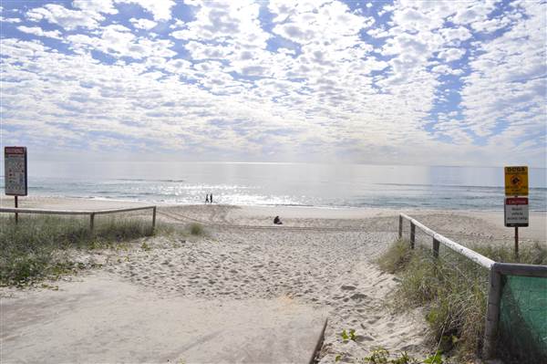 Tugun - Beach & Surf Club (19/05/2013 - Credits: Angus Ledgerwood)