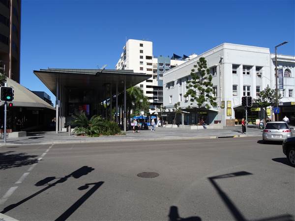 Townsville - Cnr Flinders & Stokes Sts (26/06/2014 - Credits: Angus Ledgerwood)