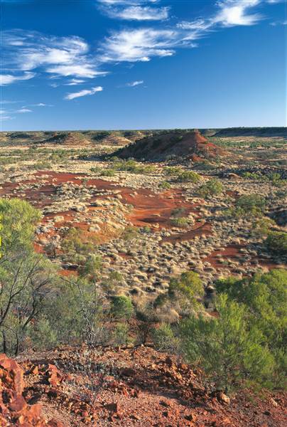 Winton Desert - General (27/11/2014 - Credits: Tourism Events Queensland)
