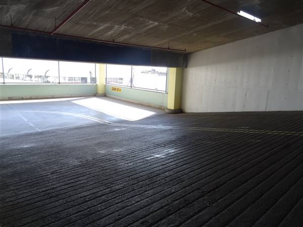 Ipswich Health Plaza Parkade (24/06/2015)