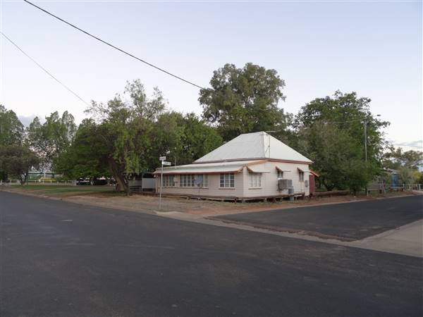 Longreach Township (8/07/2015 - Credits: Neil McGegor)