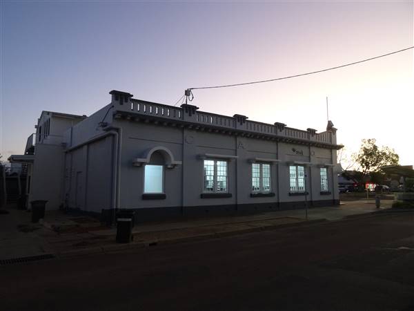 Longreach Township (8/07/2015 - Credits: Neil McGegor)