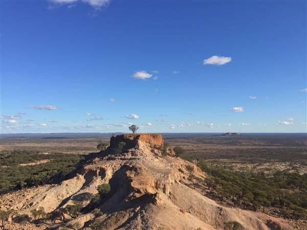 Longreach - Mount Slowcombe (22/07/2015 - Credits: Neil McGregor)