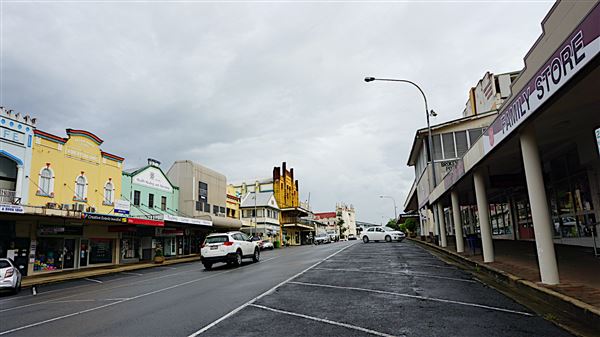 Innisfail - Streetscapes (1/11/2019 - Credits: Karen Jones)