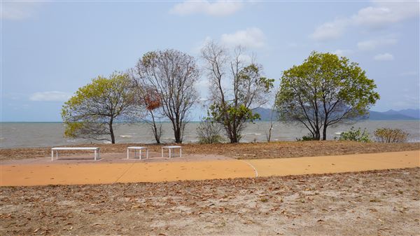 Cardwell - Coastline & Jetty (21/11/2019 - Credits: © Karen Jones)