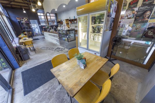 Dancing Bean Espresso Bar & Roastery