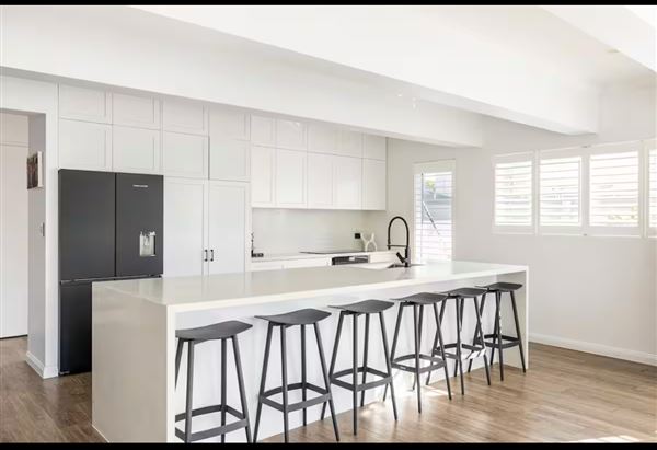 Hampton House Broadbeach (27/02/2025 - Credits: submitted by: Simon Sokolski)