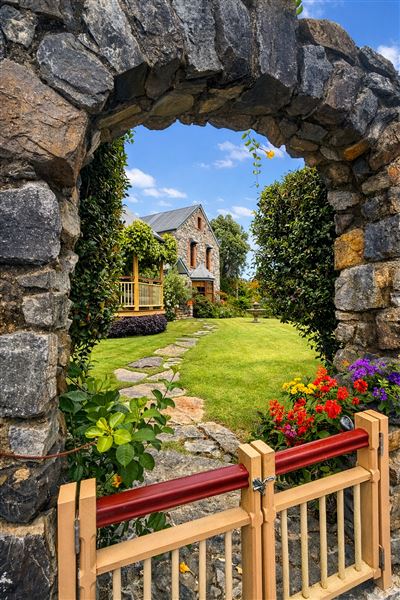 216 Jorgensen Ridgewood (9/03/2026 - Credits: Luxury Coastal Destinations)