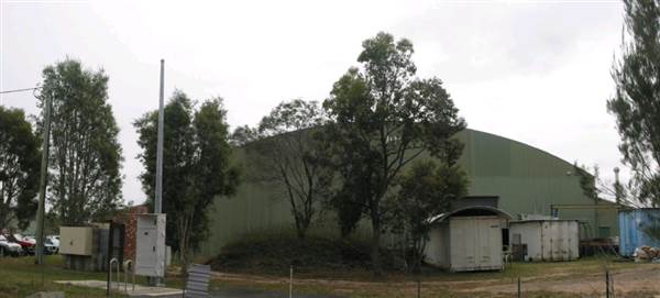 Caboolture Airport Hangars (29/08/2003)