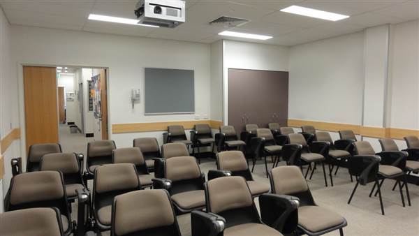 Hospital Wards & Nurses Stations - School of Pharmacy and Medical Sciences, Griffith University (2/09/2013)
