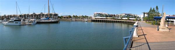 Raby Bay Marina (9/10/2007)