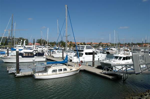 Raby Bay Marina (9/10/2007)