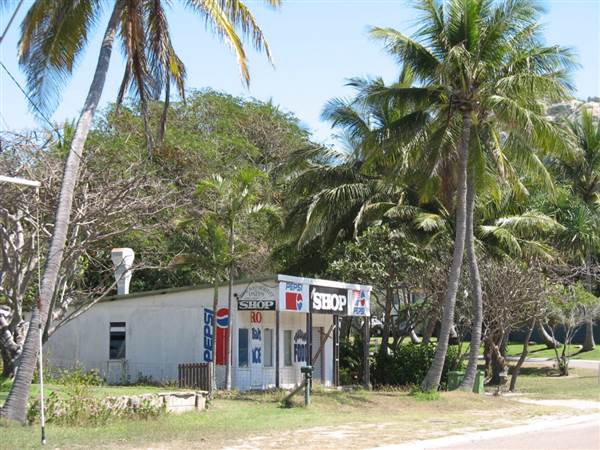 Rose Bay (Bowen) (8/11/2006)