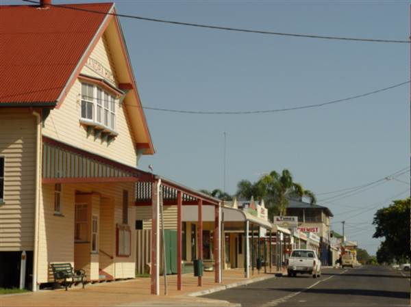 Toogoolawah Township (28/01/2005)