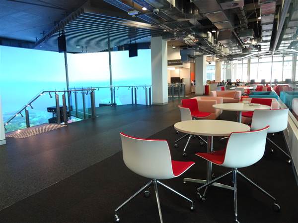 QUT Garden Point - Science & Engineering Centre - Interior