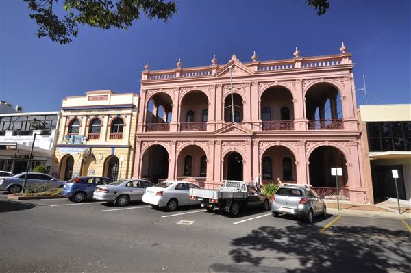 Bundaberg - City Streetscapes (27/05/2014)