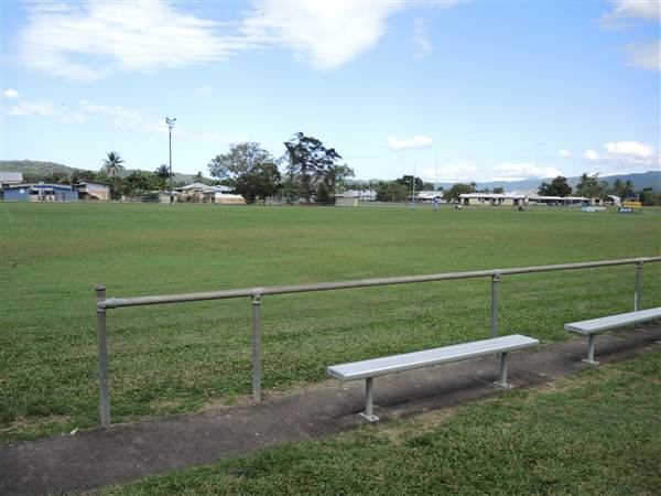 Mossman Showgrounds (21/08/2014)