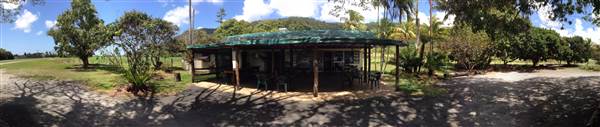 Crossroads Cafe - Daintree (19/12/2014)