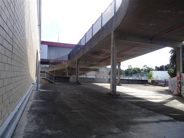 Ipswich Health Plaza Parkade (24/06/2015)