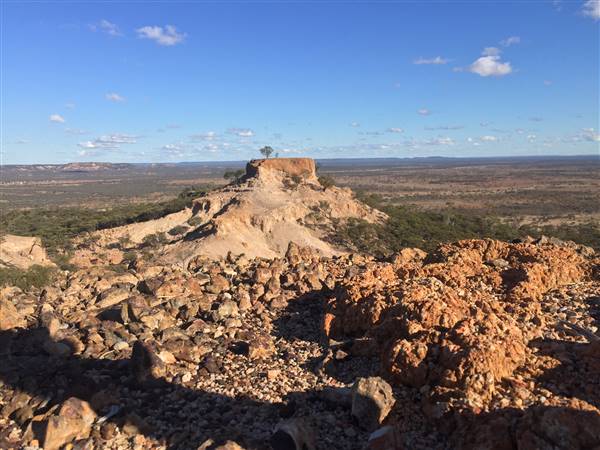 Longreach - Mount Slowcombe (22/07/2015 - Credits: Neil McGregor)