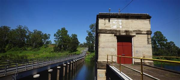 Mount Crosby Weir (30/01/2017 - Credits: Neil McGregor)