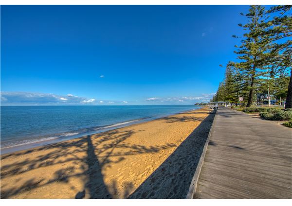 Margate Beach (1/12/2017 - Credits: Moreton Bay Region Industry and Tourism)